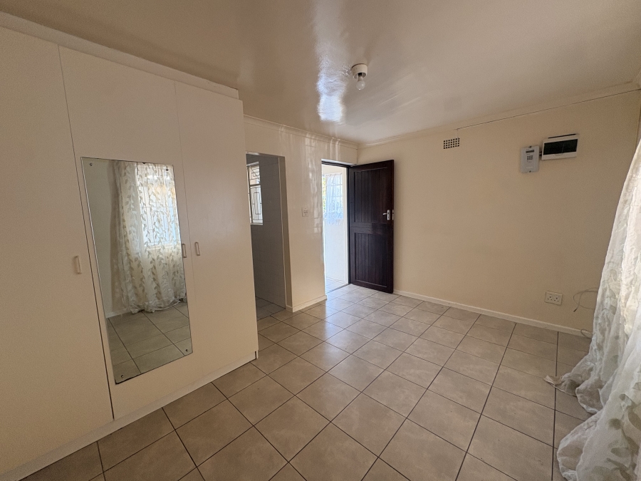 To Let 1 Bedroom Property for Rent in Belthorn Estate Western Cape